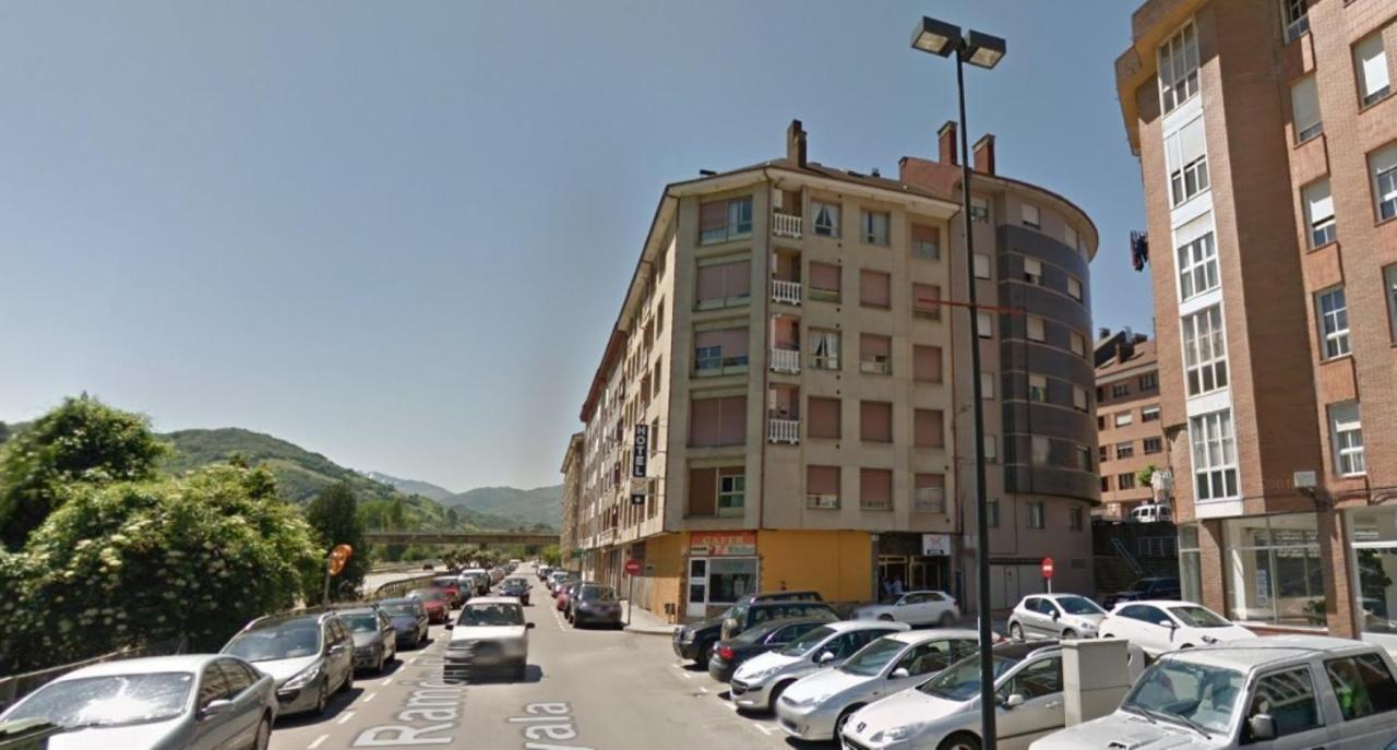 Hotel Lena Pola de Lena Exterior photo